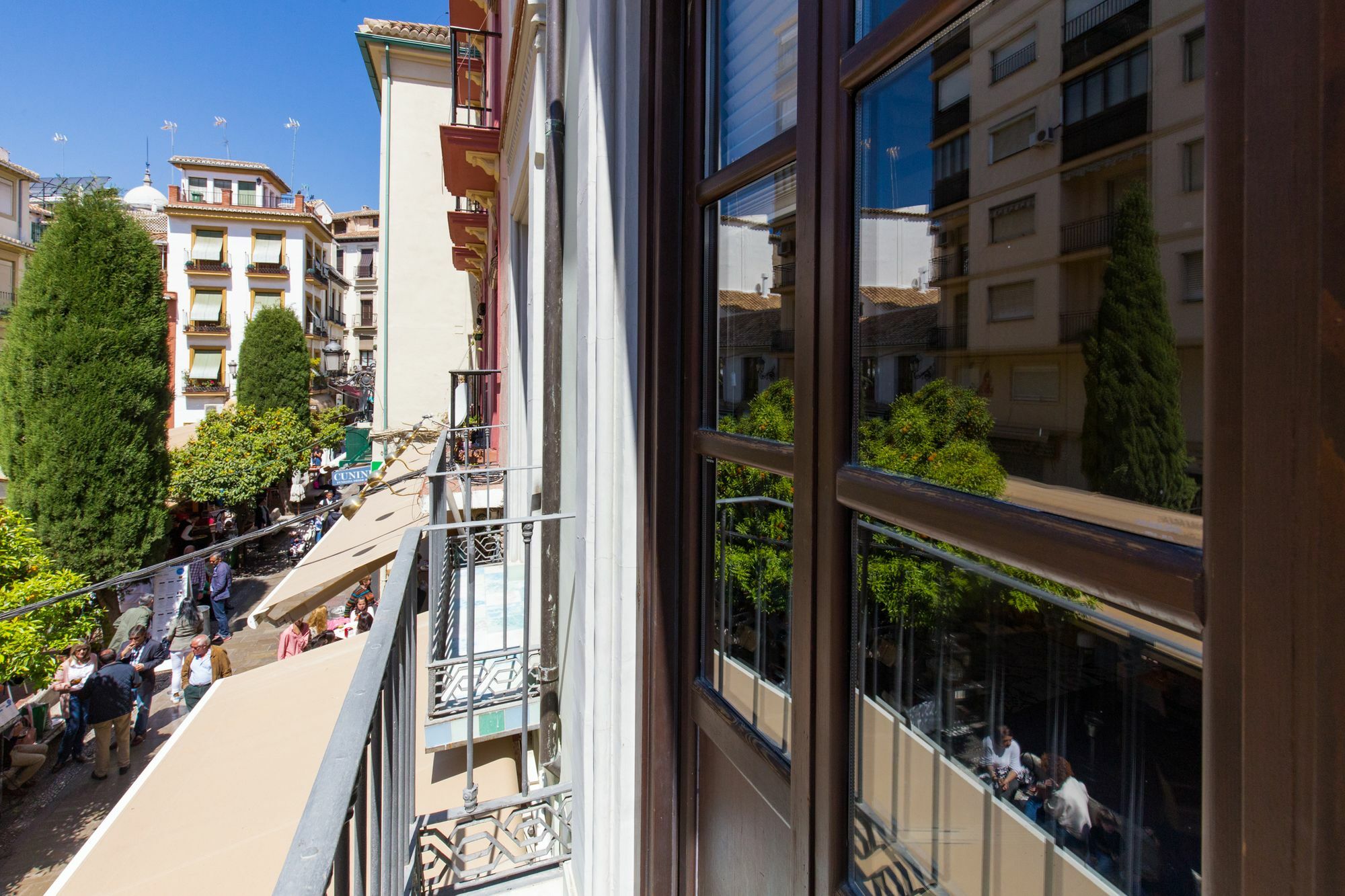 Los Lobos Suites Apartamentos Granada Exterior photo